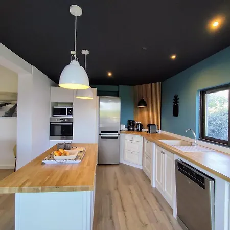 T5 Perfettu 115 M2, Garden, Pool, 8 Guests * Porto-Vecchio (Corsica)