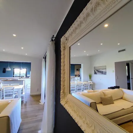 Lejlighed T5 Perfettu 115 M2, Garden, Pool, 8 Guests